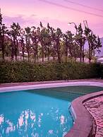 Three Eight Front One Boutique Batu