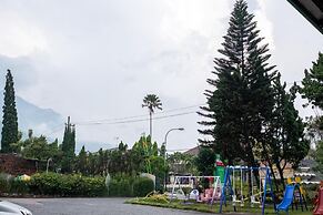 Three Eight Front One Boutique Batu