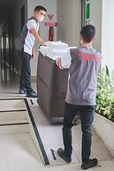 Three Eight Front One Boutique Batu