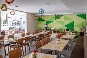 Three Eight Front One Boutique Batu