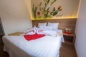 Three Eight Front One Boutique Batu