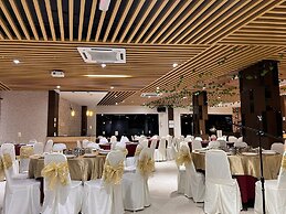 D Arc Hotel