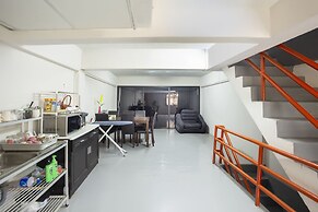 OYO 723 Lamphun Hostel