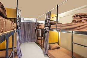 OYO 723 Lamphun Hostel