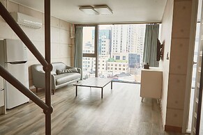 Hotel Guest 145