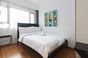 McKinley Park Residences near St Lukes