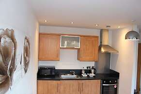 Empire Serviced Apartments