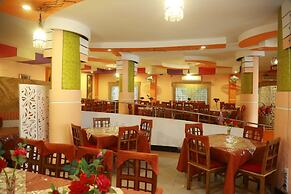 Farmis Garden Hotel & Restaurant