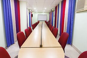 Farmis Garden Hotel & Restaurant