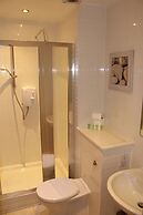 Empire Serviced 1 Bedroom Apartment