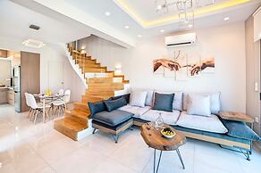 Perla Villas with Heated Pool