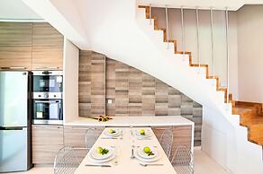 Perla Villas with Heated Pool