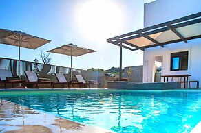 Perla Villas with Heated Pool