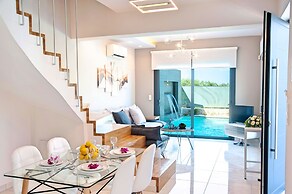 Perla Villas with Heated Pool