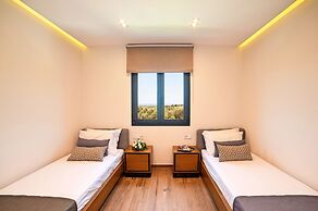 Perla Villas with Heated Pool