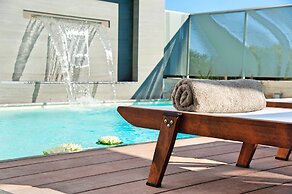 Perla Villas with Heated Pool