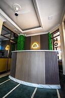 Hotel Kirti Plaza