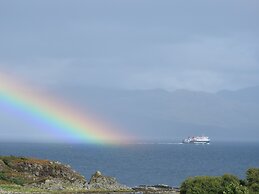 KnoydART Guest House