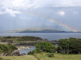 KnoydART Guest House