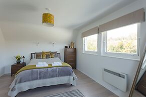 KnoydART Guest House