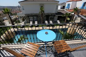 Avalon Boutique Hotel & Suites