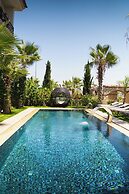 Avalon Boutique Hotel & Suites