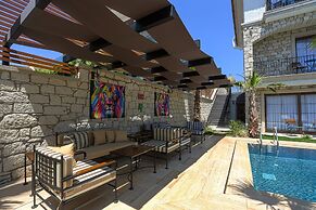 Avalon Boutique Hotel & Suites