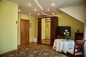 Vip Hotel