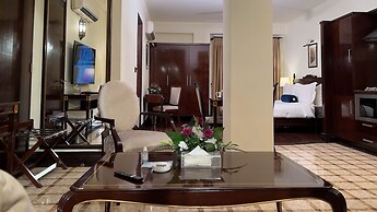 Heritage Luxury Suites- ALL Suite Hotel