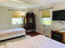 Greystone Manor Bed & Breakfast