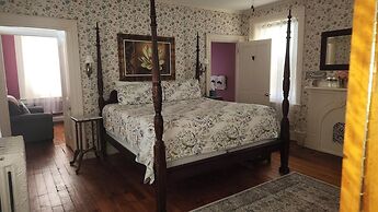 Greystone Manor Bed & Breakfast
