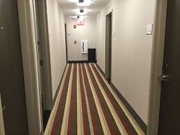 Ramada by Wyndham Bronx Terminal