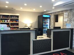 Ramada by Wyndham Bronx Terminal