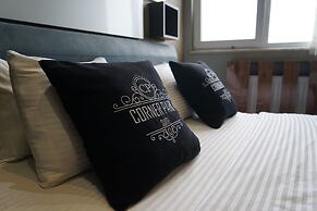 Corner Park Suites