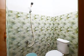 Kabin Kapsul Kayu Jati V Jakarta - Male Only - Hostel