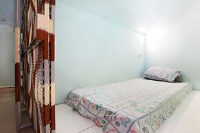 Kabin Kapsul Kayu Jati V Jakarta - Male Only - Hostel