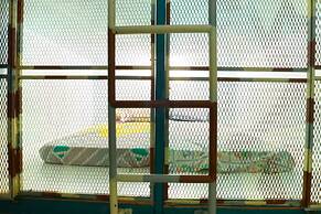 Kabin Kapsul Kayu Jati V Jakarta - Male Only - Hostel