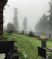 Alpine Hotel  Nathiagali