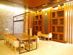 New CityView Safe Home 5min to Downtown