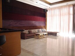 New CityView Safe Home 5min to Downtown