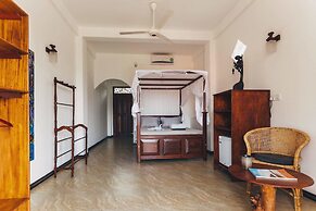 Thambili cabanas