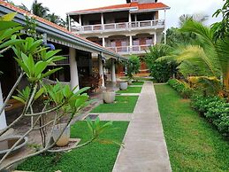 Thambili cabanas