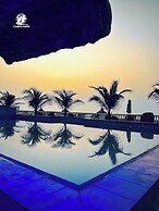 Coconut Pointe Villa & Beach Resort