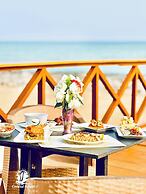 Coconut Pointe Villa & Beach Resort
