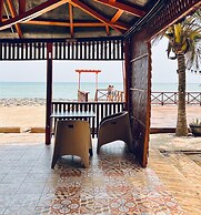 Coconut Pointe Villa & Beach Resort
