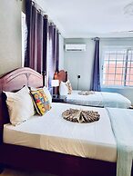 Coconut Pointe Villa & Beach Resort