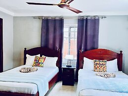 Coconut Pointe Villa & Beach Resort