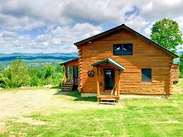 Majestic Vista Mountainside Cabin in Dalton, NH - by Bretton Woods Vac