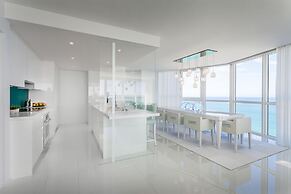 Setai Residences by Flashstay