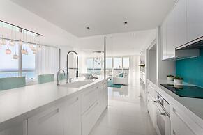 Setai Residences by Flashstay